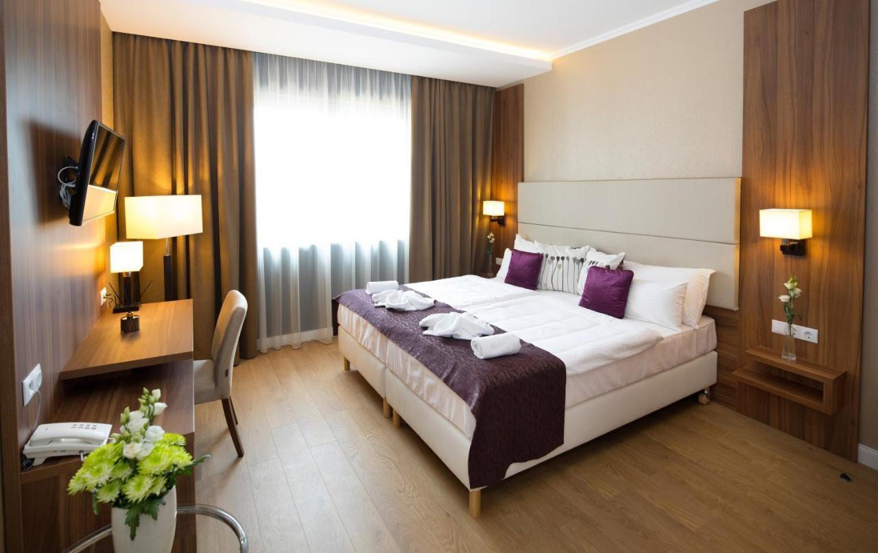 Outlet Hotel Polgar Экстерьер фото